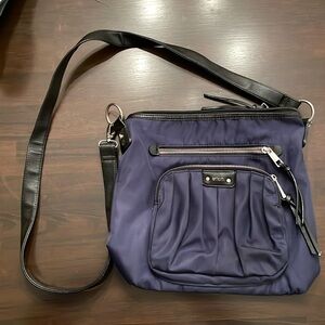 Utiliti Crossbody Bag